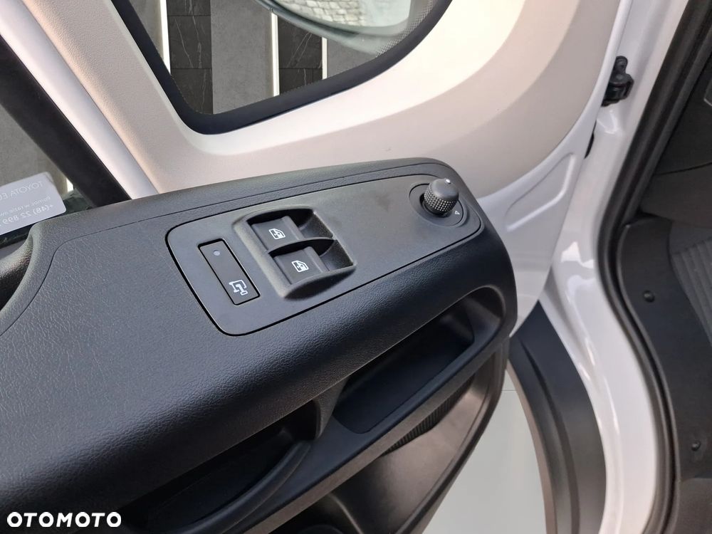 Toyota Proace MAX L4H2 - 14