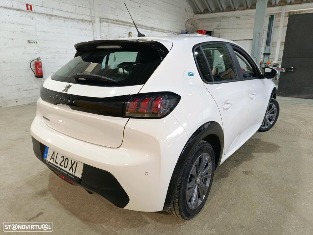 Peugeot e-208 50 kWh Active Pack - 3