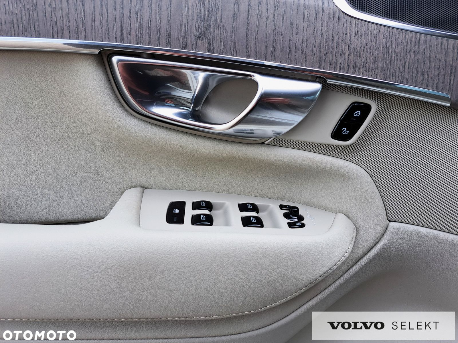 Volvo XC 90 - 27