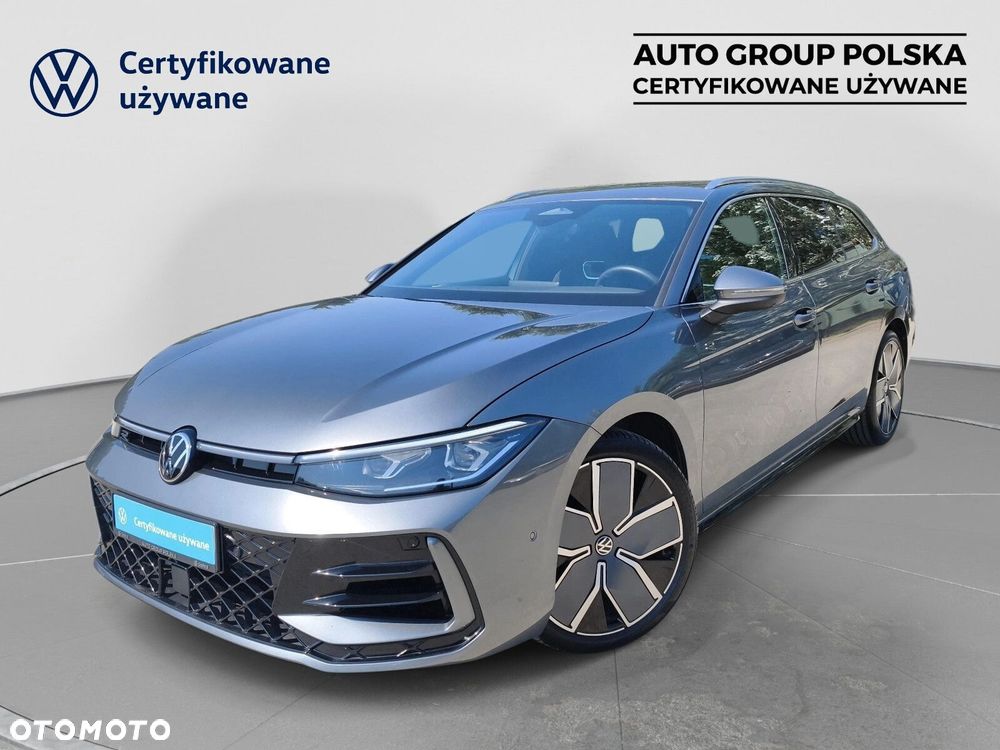Volkswagen Passat Variant 2.0 TSI 4Mot R-Line DSG - 2