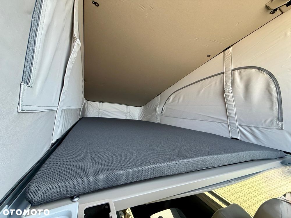 Volkswagen California - 12