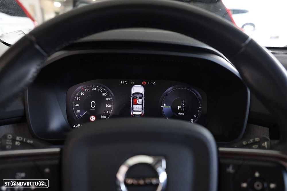 Volvo XC 40 1.5 T5 PHEV Inscription - 32