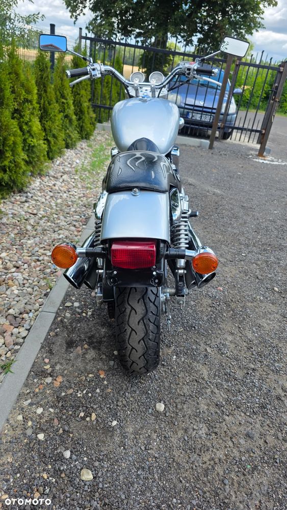 Honda VF - 28