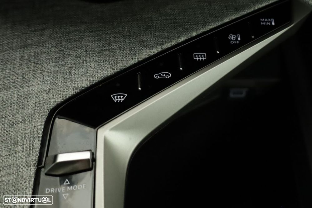 Peugeot 5008 1.2 Hybrid Allure e-DCS6 - 18