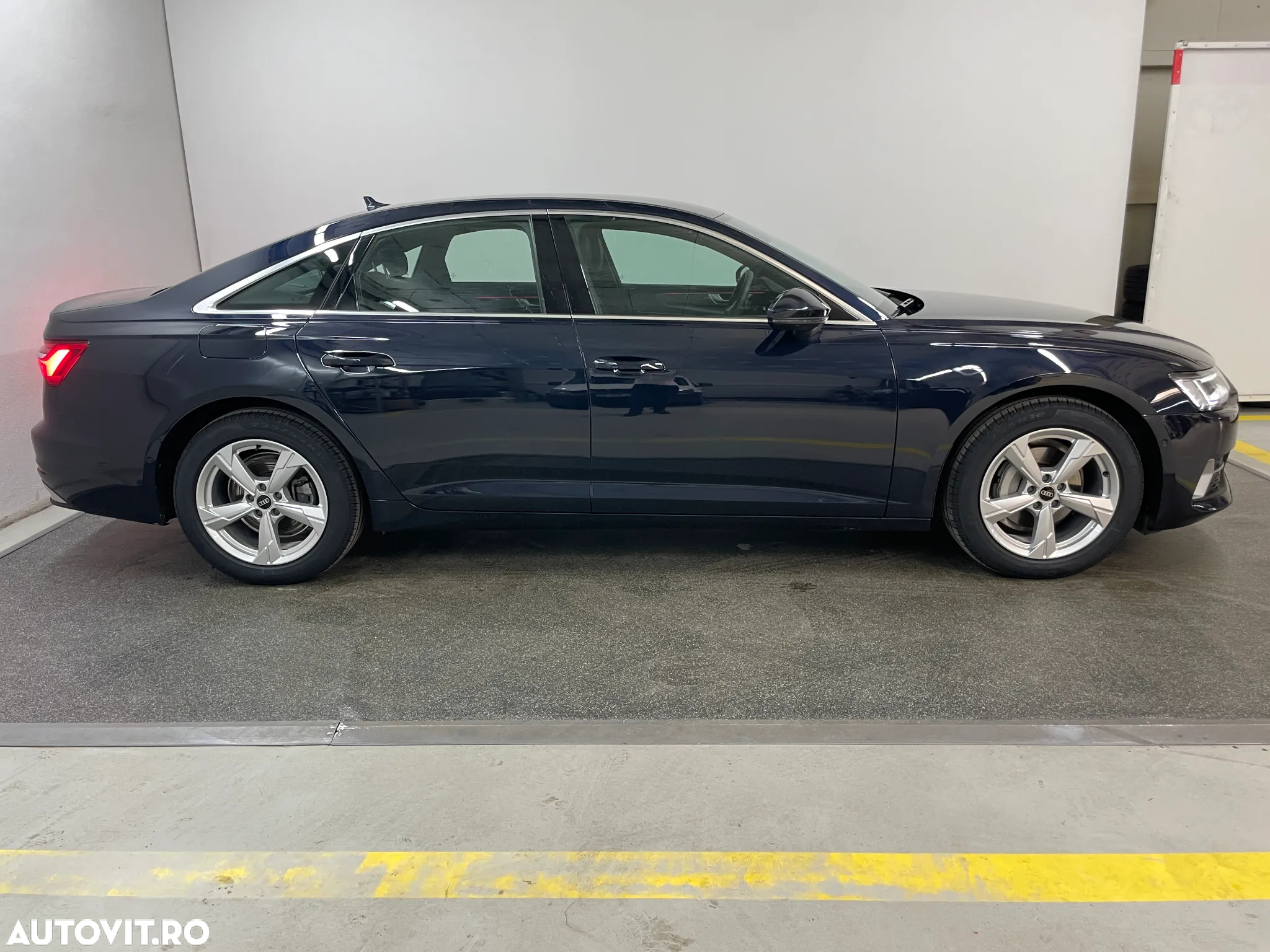 Audi A6 2.0 40 TDI quattro S tronic Design - 6