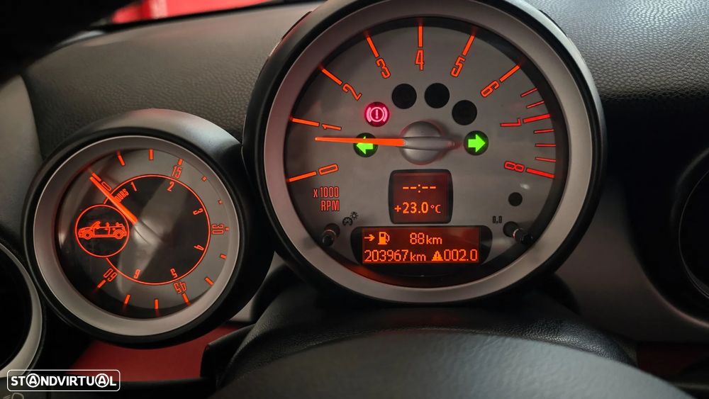 MINI Cabrio Cooper - 21