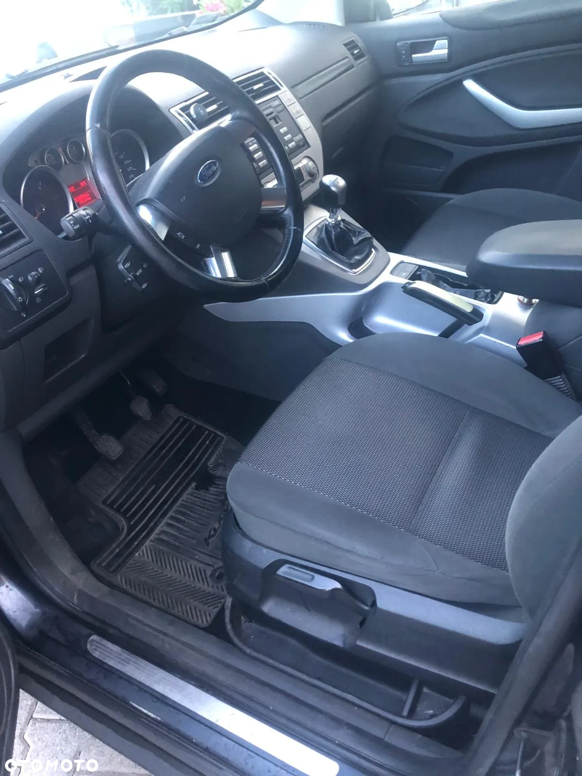 Ford Kuga 2.0 TDCi Trend - 9