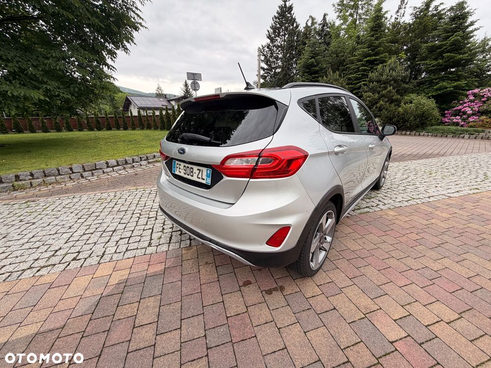 Ford Fiesta - 16