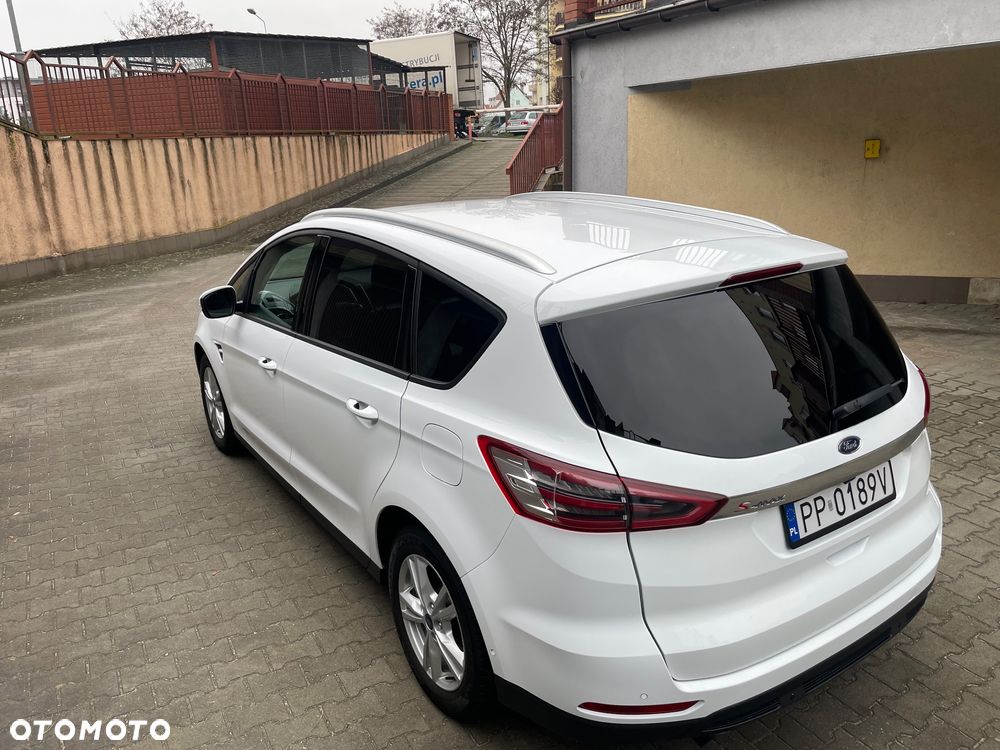 Ford S-Max - 23