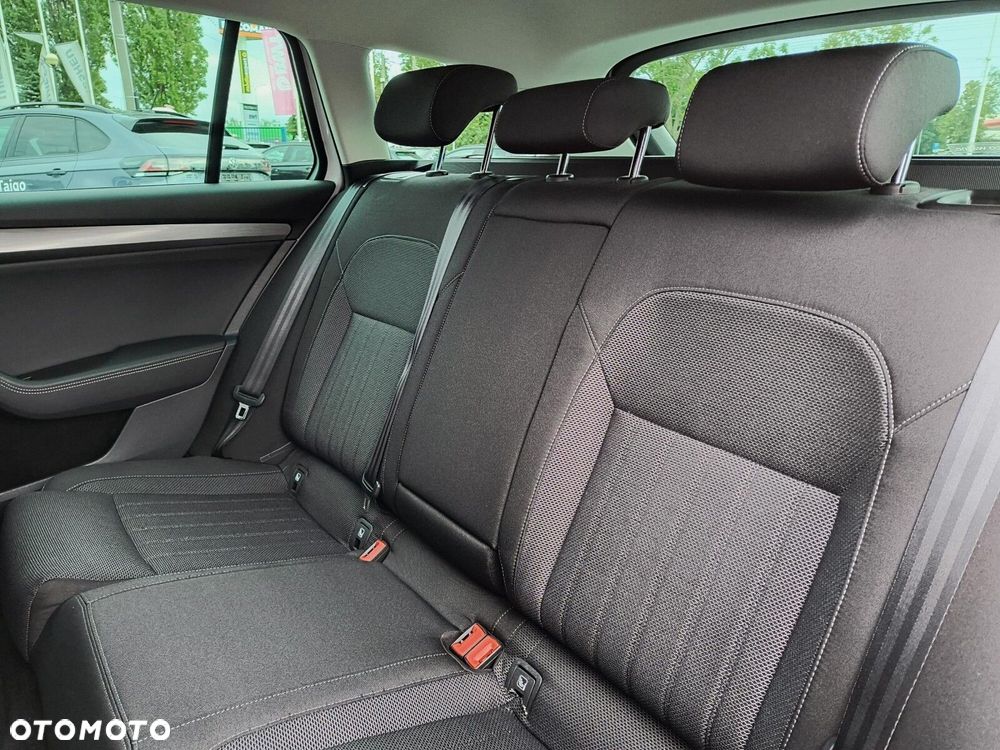 Skoda Superb 2.0 TSI Style DSG - 24