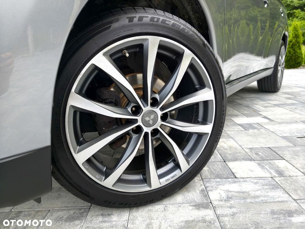 Mitsubishi Outlander 2.0 Intense 2WD - 25