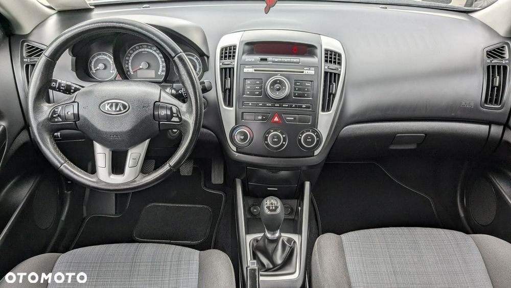 Kia Ceed 1.4 M - 25