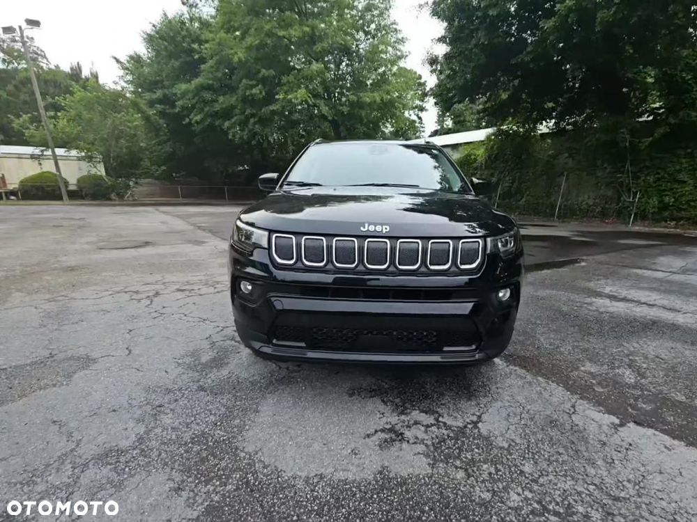Jeep Compass - 1