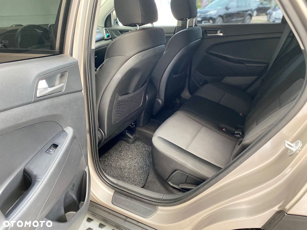 Hyundai Tucson blue 1.6 GDi 2WD Advantage - 15