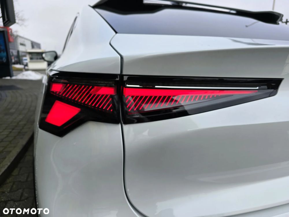 Renault Rafale 1.2 E-Tech Full Hybrid 200 Techno MMT - 10