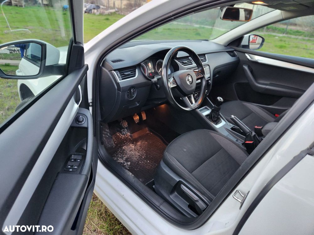 Skoda Octavia 1.0 TSI Ambition - 6