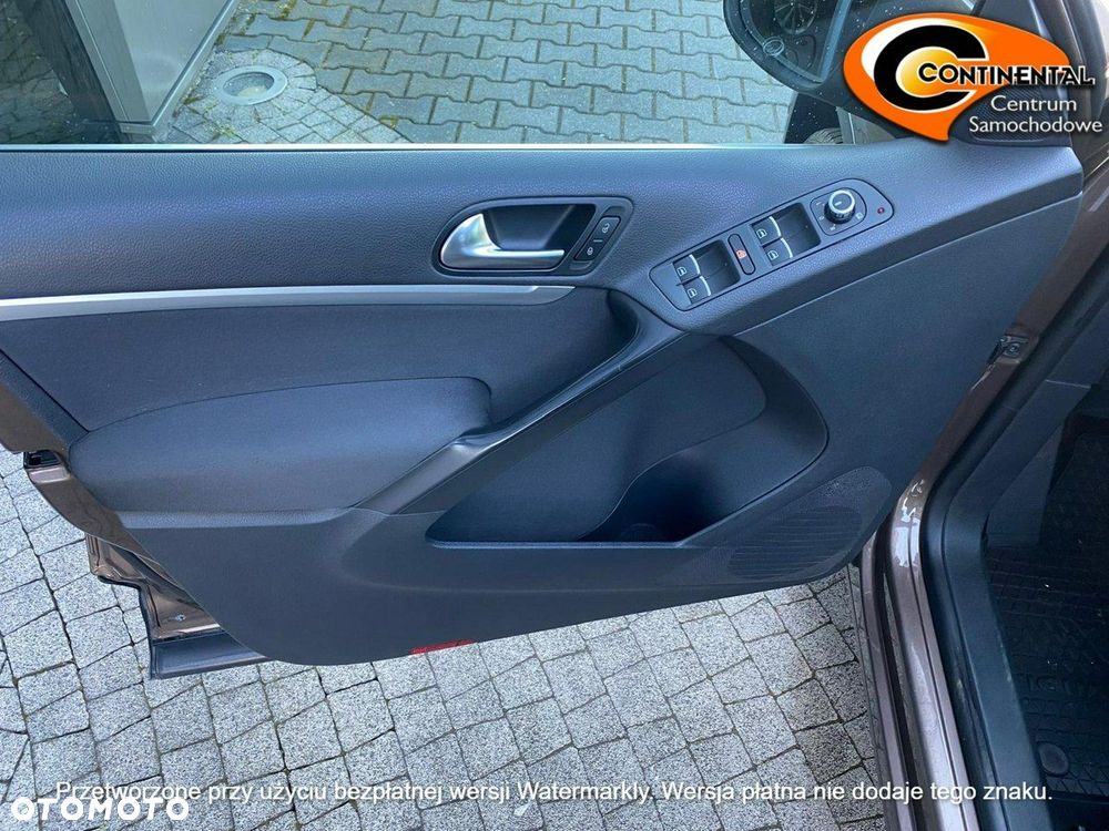 Volkswagen Tiguan - 9