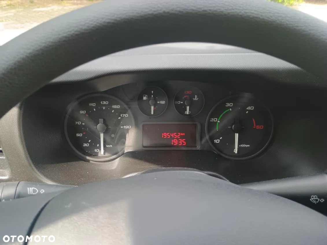 Iveco Daily 35C13 - 8