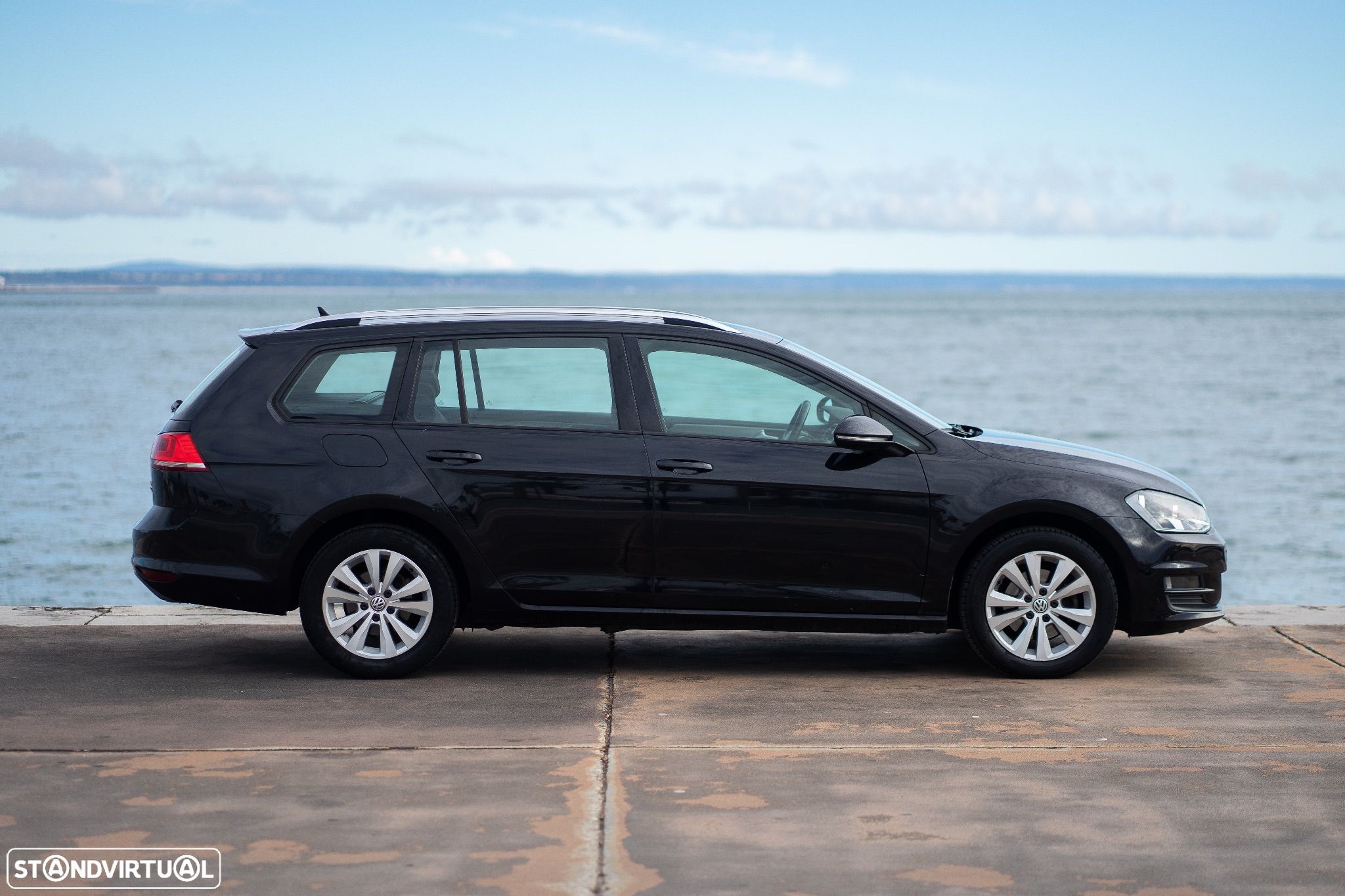VW Golf Variant 1.6 TDi BlueMotion Confortline - 1