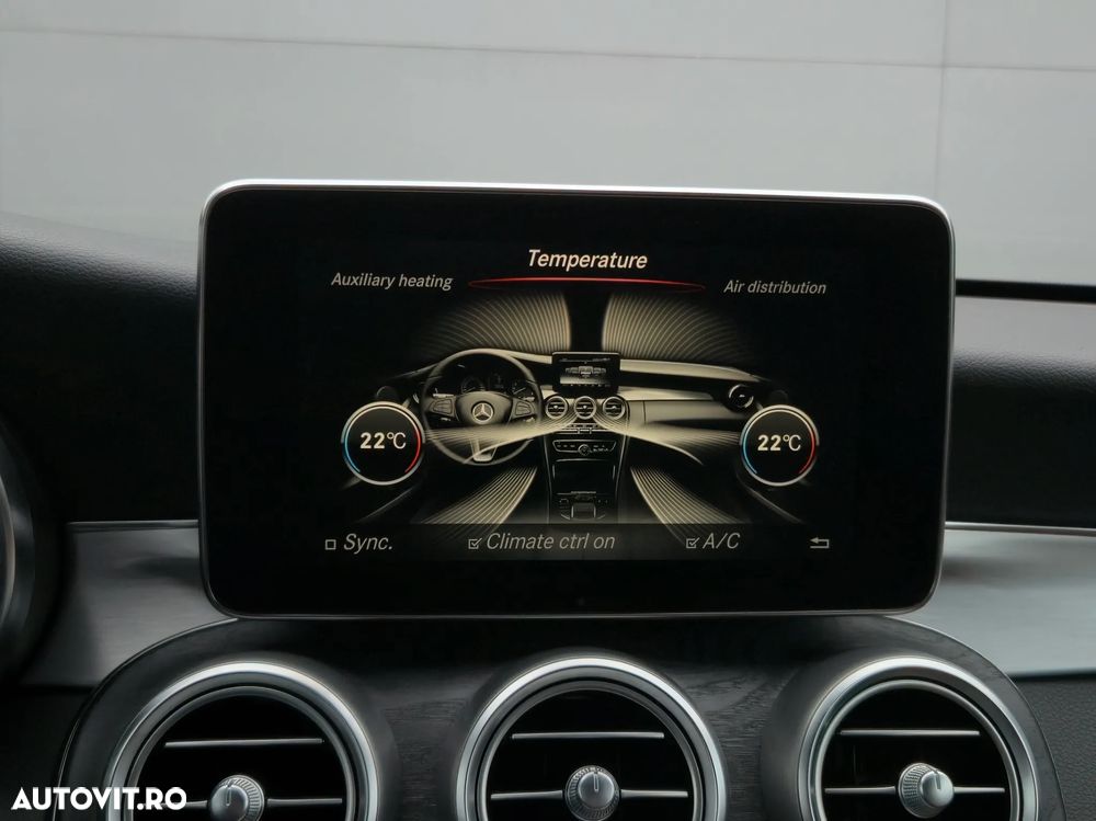 Mercedes-Benz C 200 Coupe 7G-TRONIC AMG Line - 19