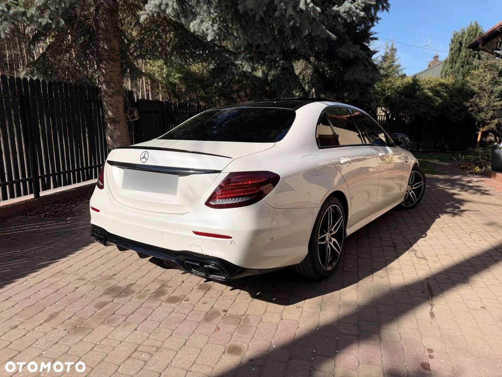 Mercedes-Benz Klasa E 43 AMG 4-Matic - 20