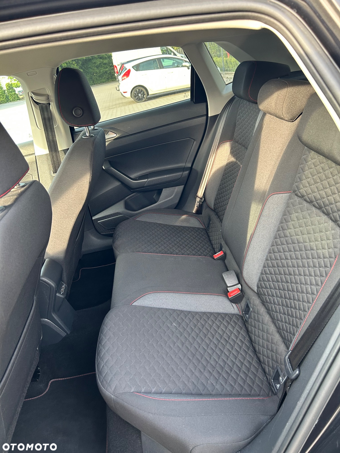 Volkswagen Polo 1.0 JOIN - 24