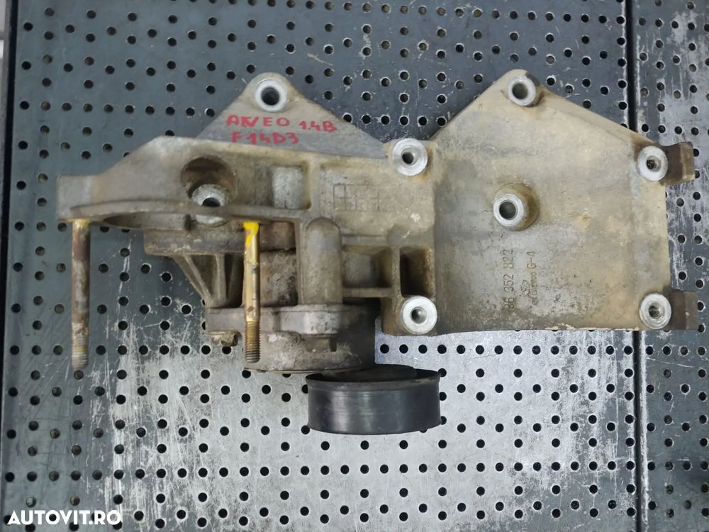 suport accesorii f14d3 1.4 b chevrolet aveo  2005 96352822 - 1