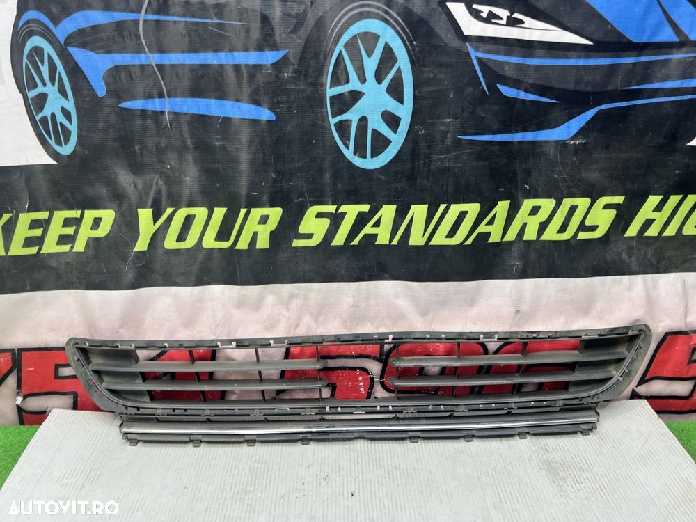 Volkswagen Golf VII 7 Facelift Grila Bara Fata cu Distronic - 1