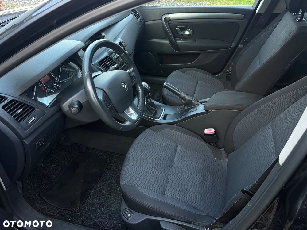 Renault Laguna - 11