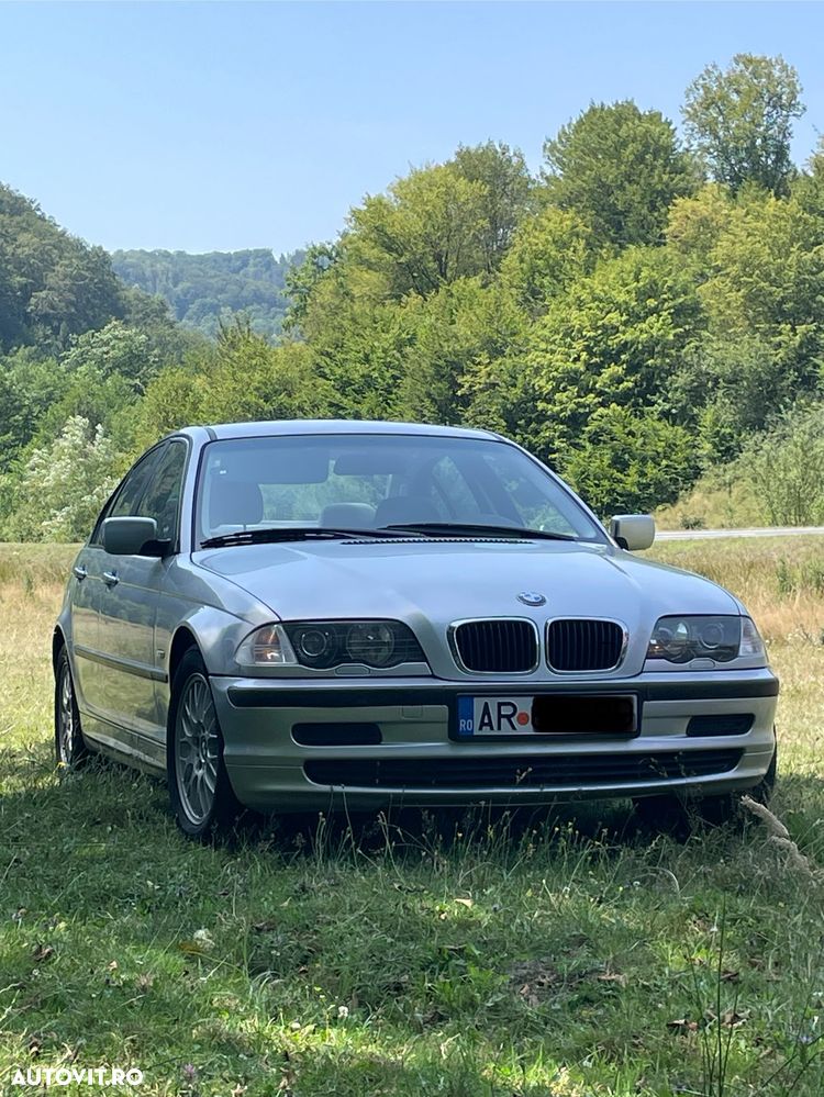 BMW Seria 3 - 1