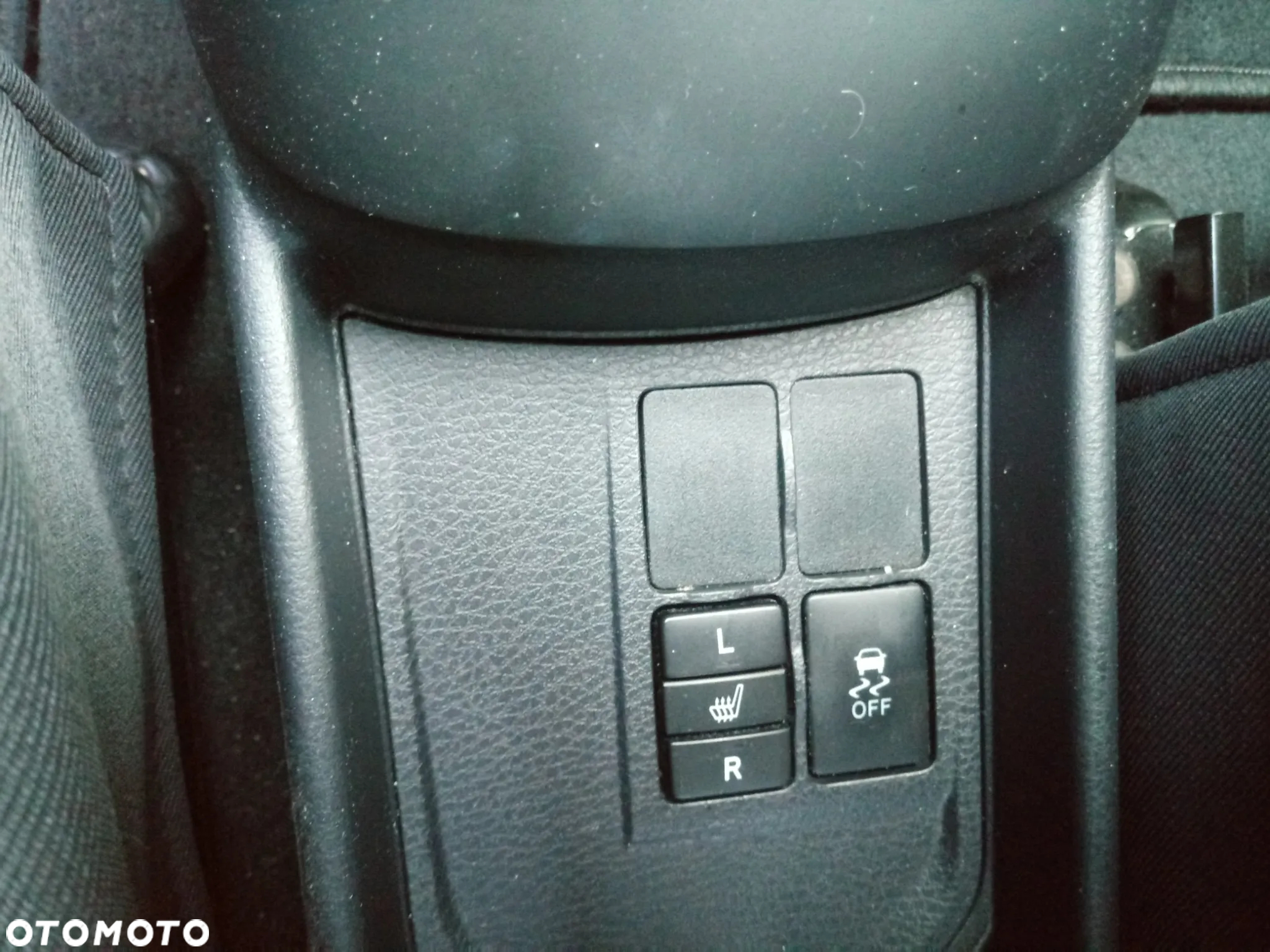 Toyota Yaris 1.5 Premium - 21