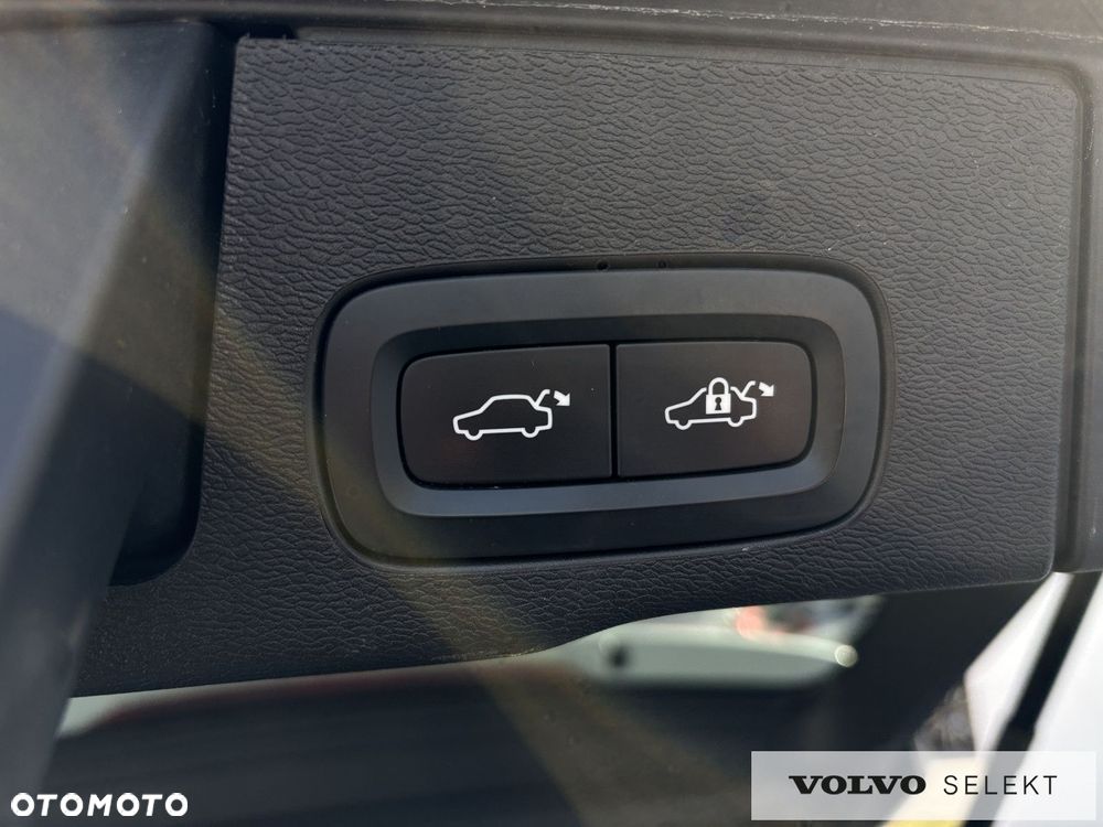 Volvo XC 60 - 25