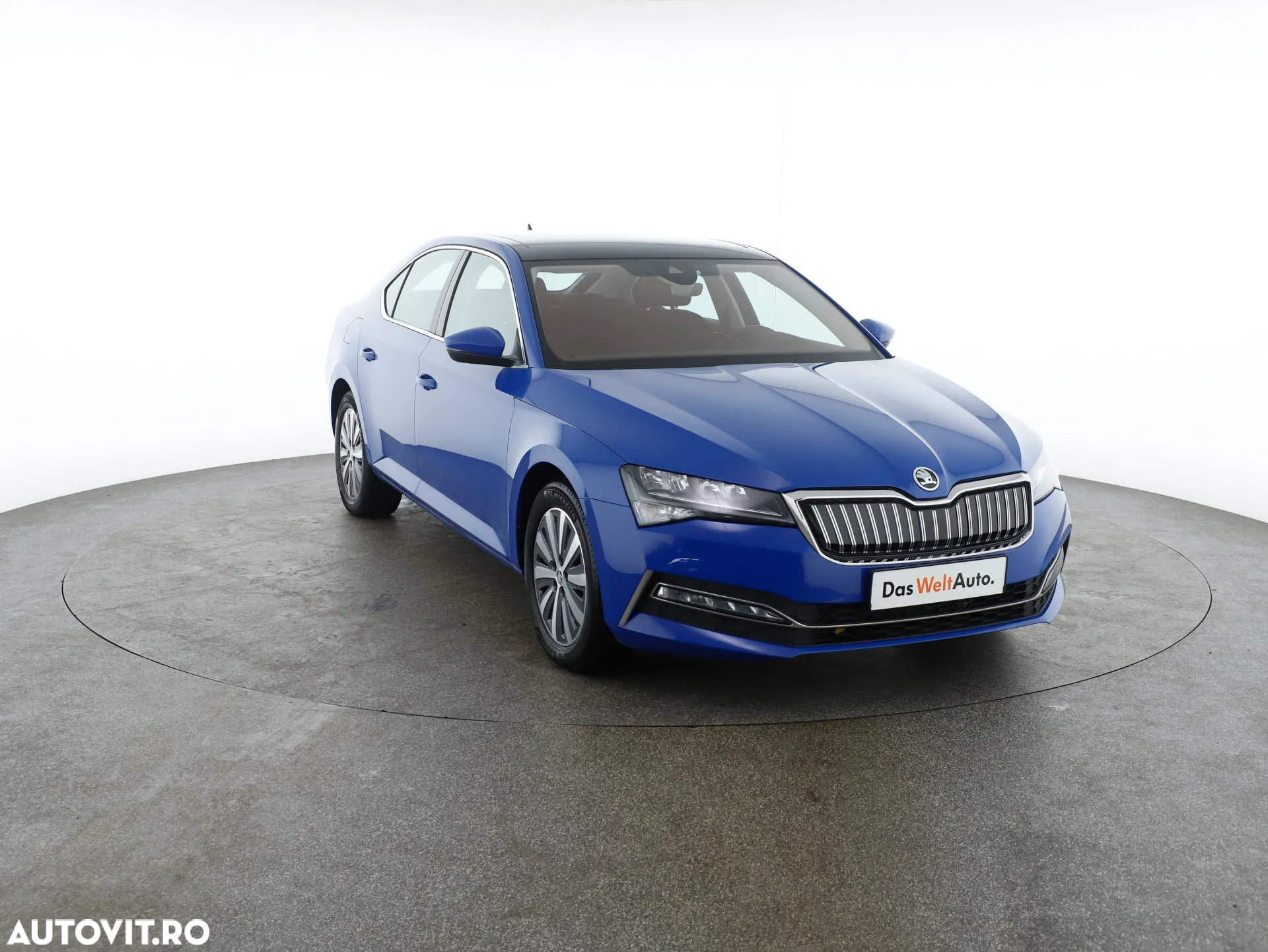 Skoda Superb 1.4 TSI iV DSG Ambition - 5