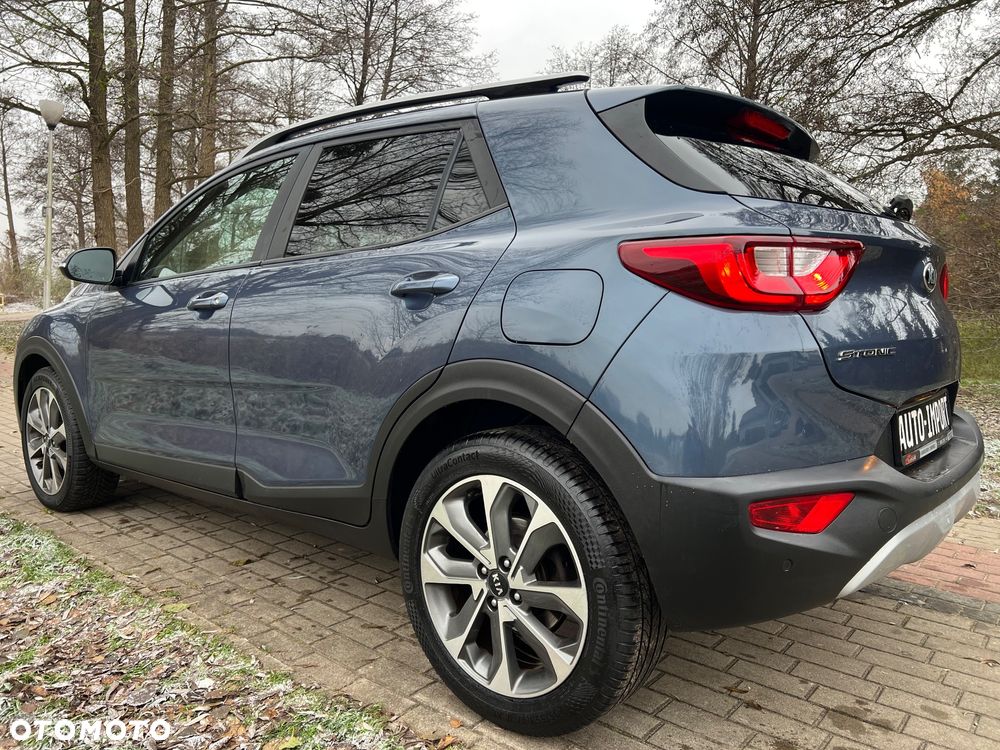Kia Stonic - 5
