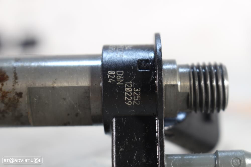 Injetor Bmw 3 (E90)  7805428 / 0445116024 / 13537805428 - 7