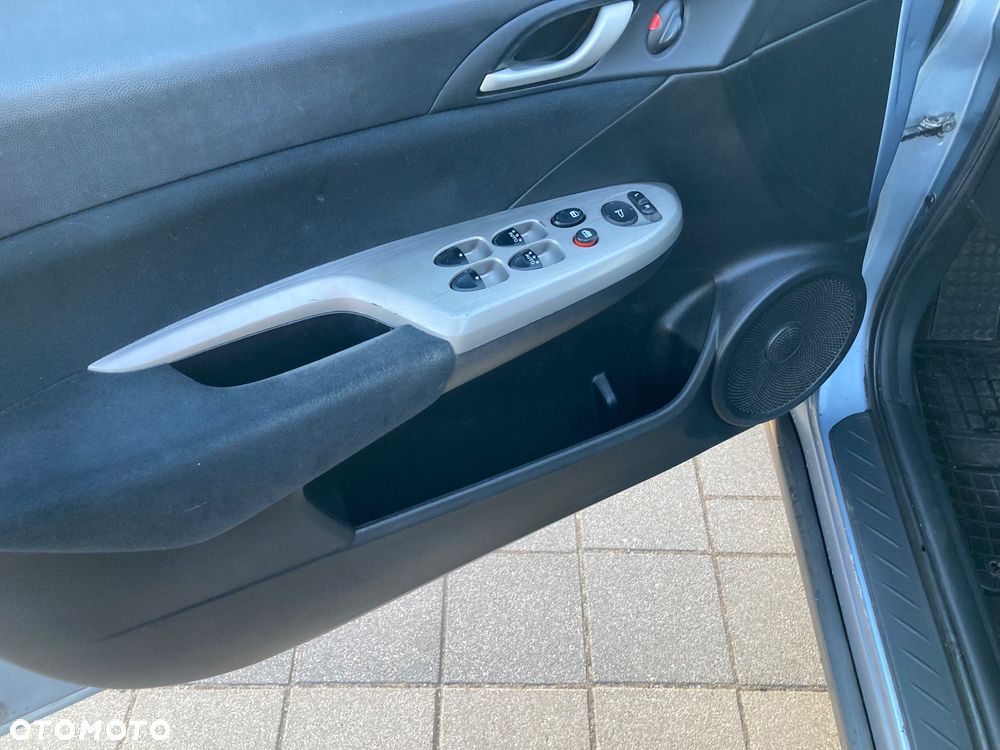 Honda Civic 1.4 Base - 16