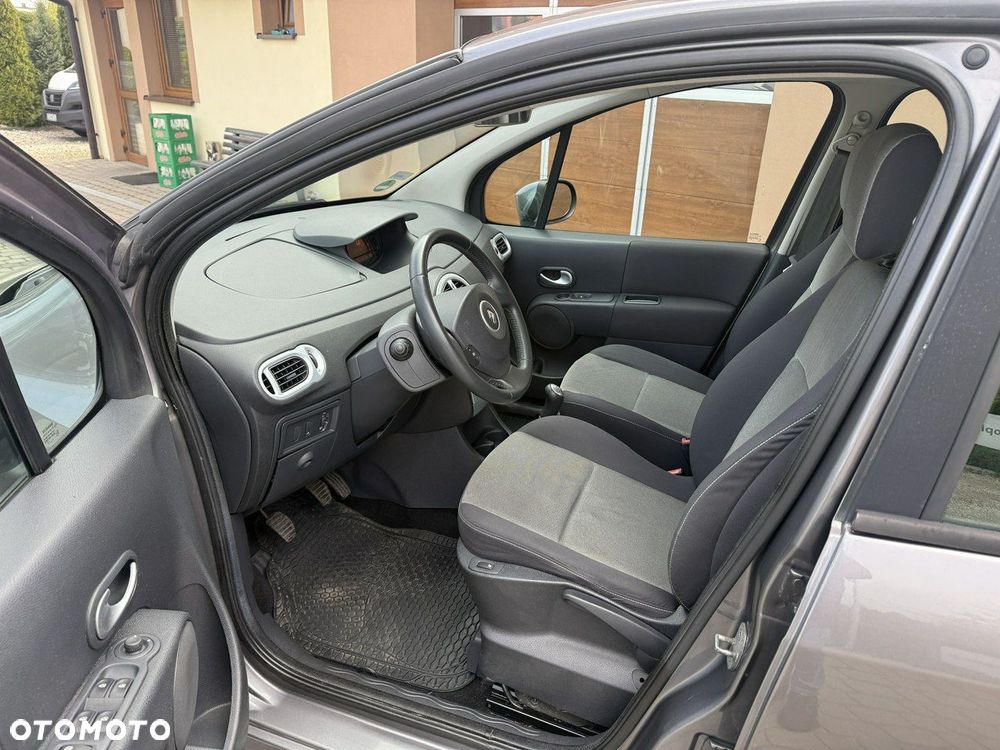 Renault Modus - 17