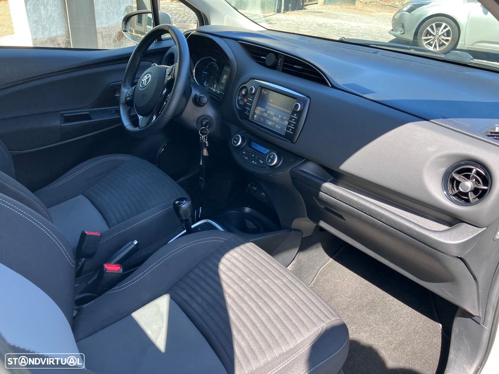 Toyota Yaris - 5