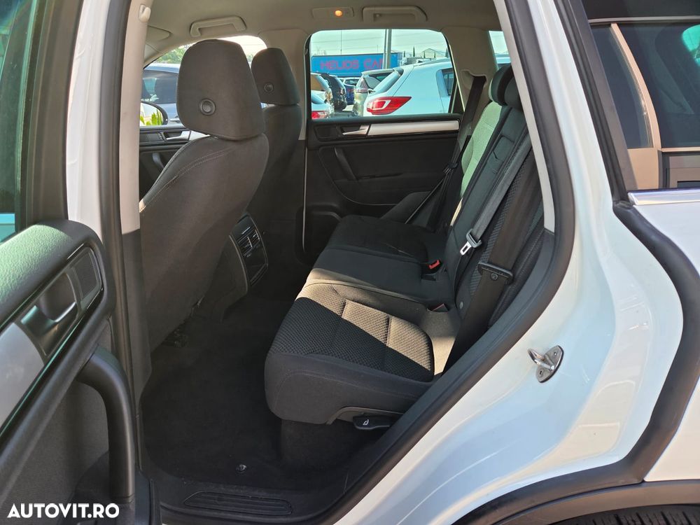 Volkswagen Touareg 3.0 V6 TDI BMT - 12