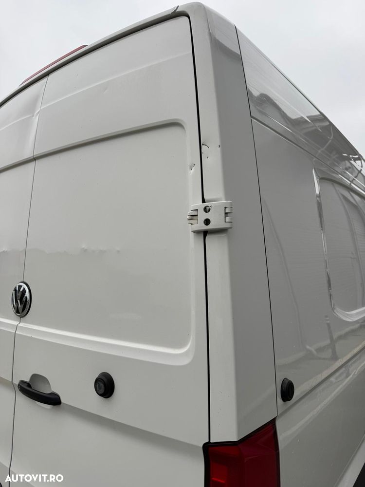 Volkswagen Crafter - 11