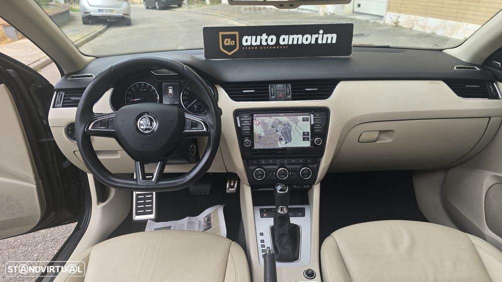 Skoda Octavia Break 1.6 TDi Elegance DSG - 24