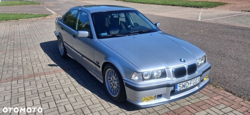 BMW Seria 3 - 3
