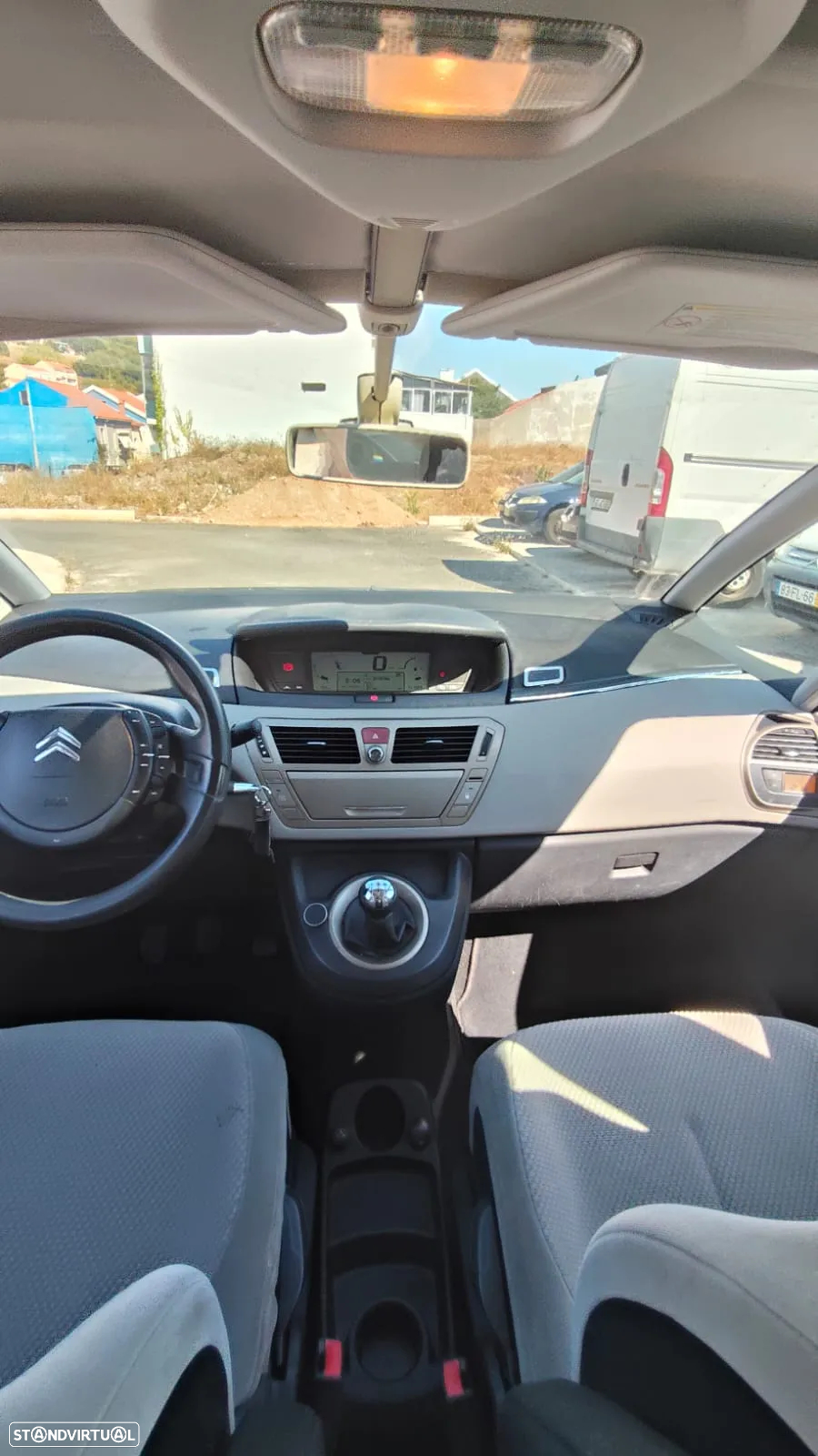 Citroën C4 Grand Picasso 1.6 HDi Exclusive - 8