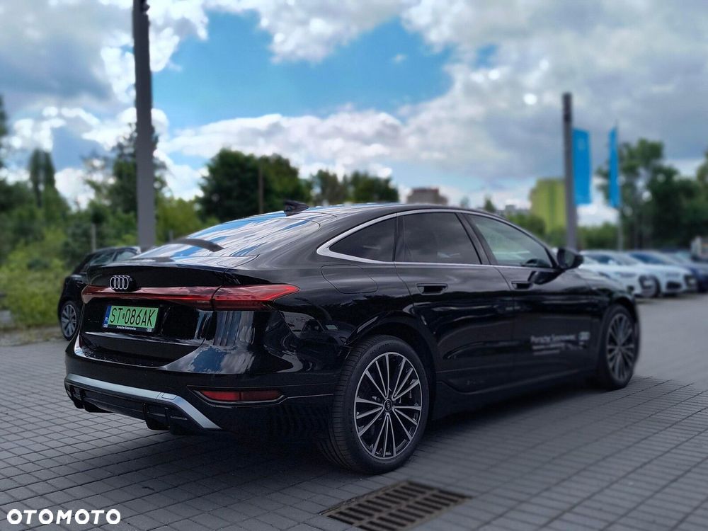 Audi A6 Sportback e-tron - 6