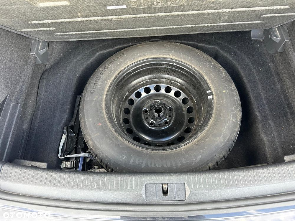 Volkswagen Golf - 15