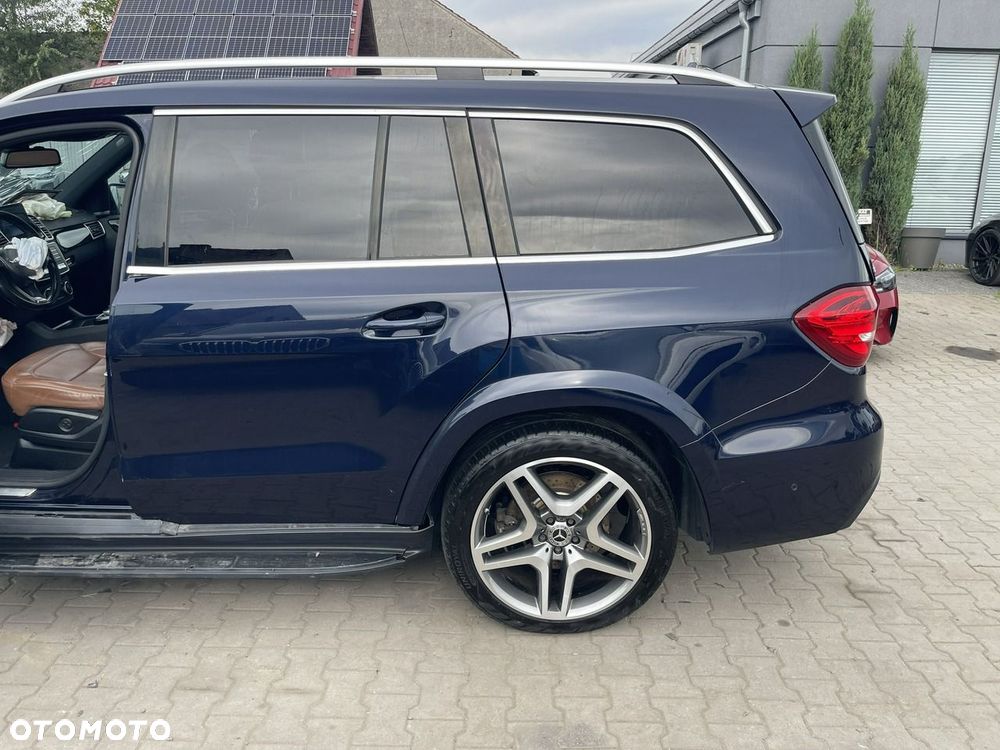 Mercedes-Benz GLS 350 d 4Matic 9G-TRONIC AMG Line - 4