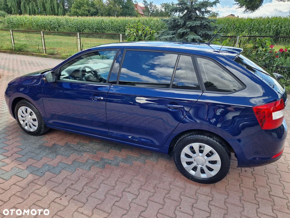 Skoda RAPID 1.2 TSI Ambition - 32
