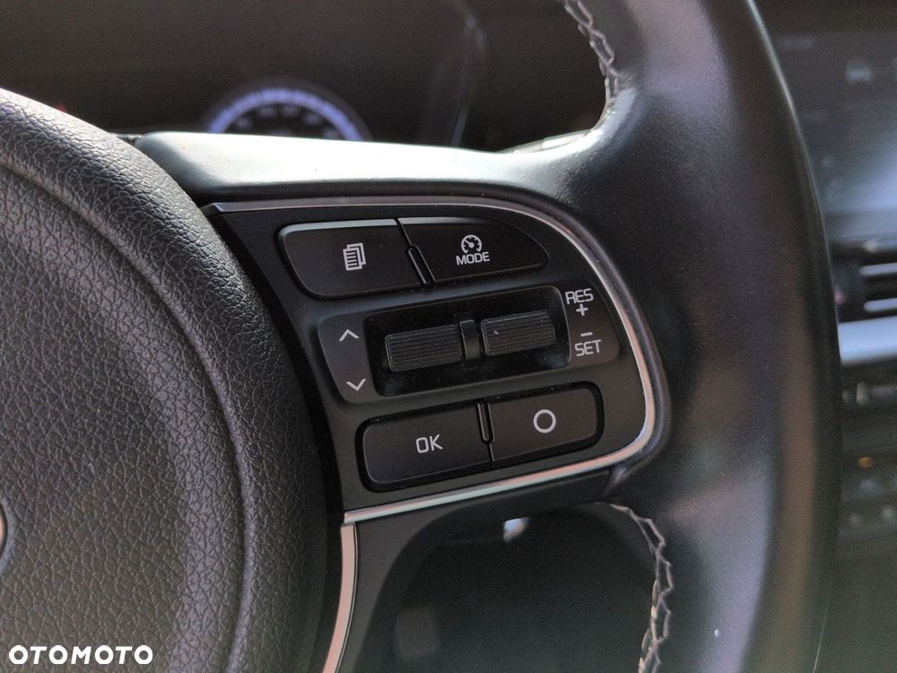 Kia Niro 1.6 GDI Hybrid M - 16