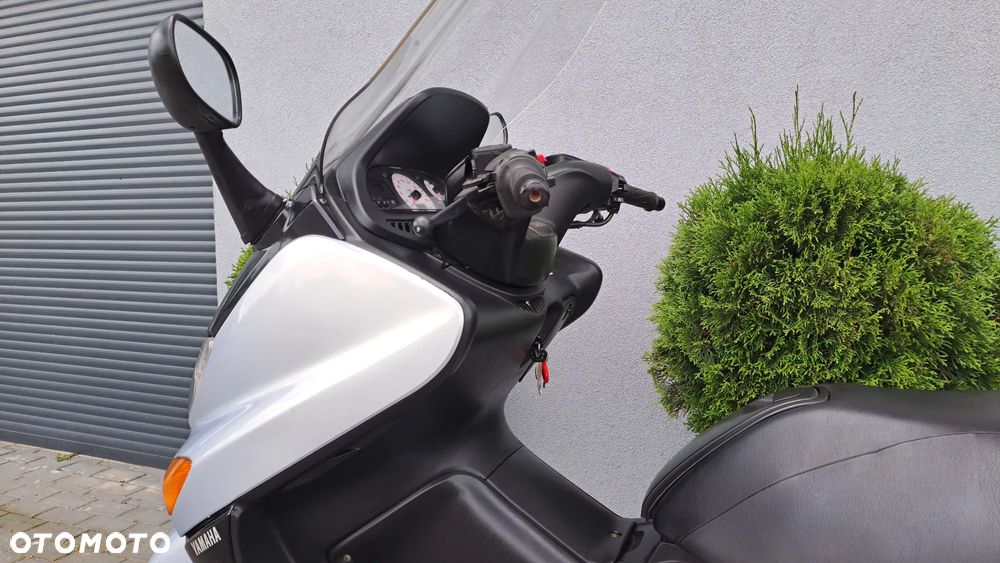 Yamaha Tmax - 29
