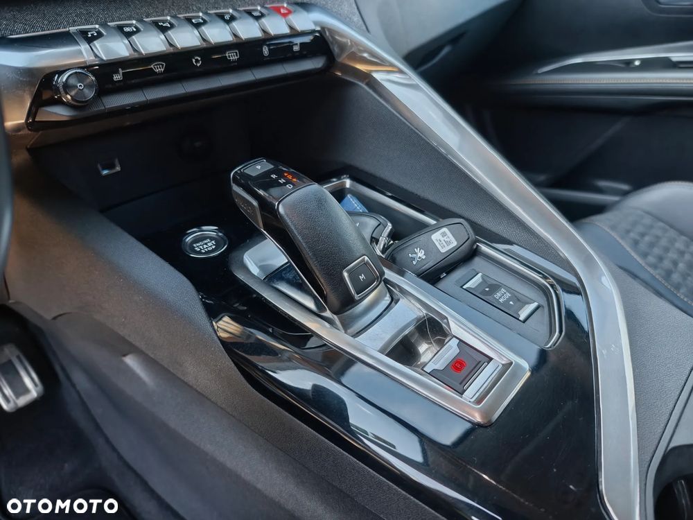 Peugeot 5008 - 22